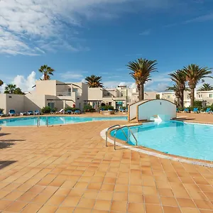 Apartamento 1 Con Terraza Y Piscina En Apartamento Corralejo