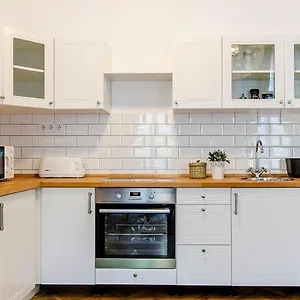  Apartamento Cozy 2 Bedroom In Terez Boulevard.