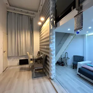  Apartamento Roland Downtown - Akácfa
